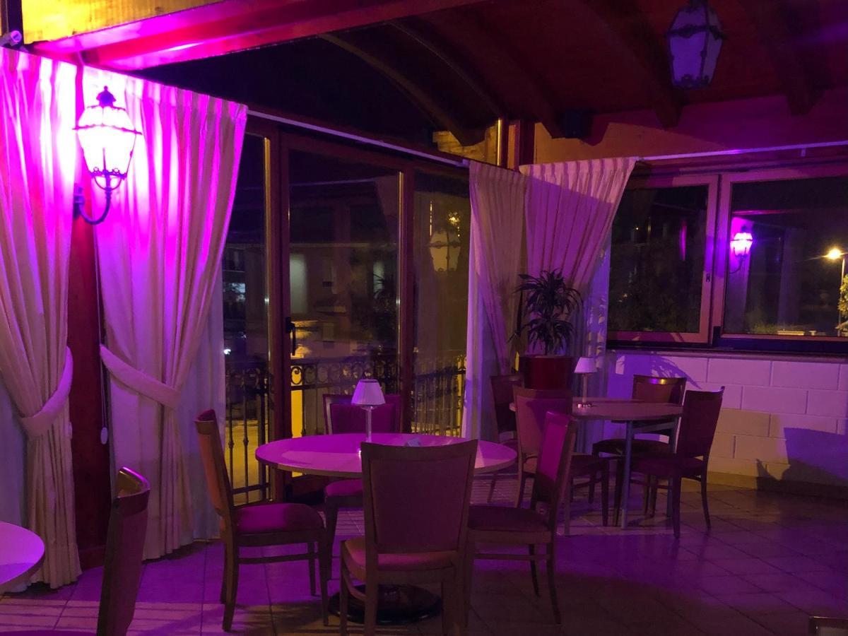Hotel Ristorante Rossemi San Giovanni Rotondo Exteriör bild