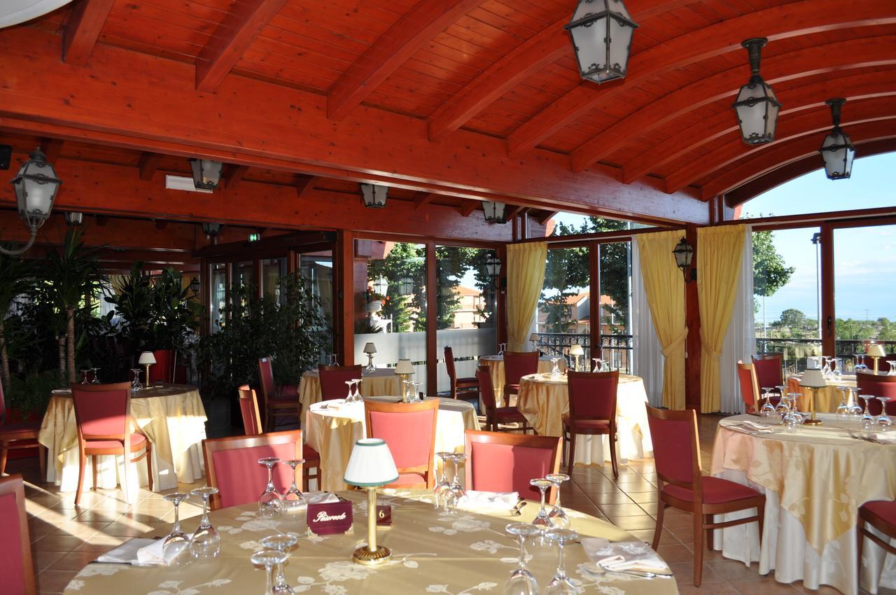 Hotel Ristorante Rossemi San Giovanni Rotondo Exteriör bild
